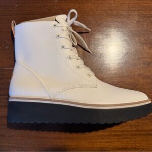 Dr Scholl’s white leather “combat” boot. Size 8